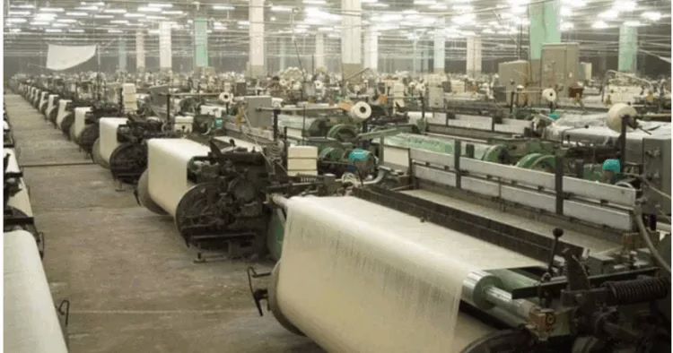 textile park plan to boost to banarasi saree industry